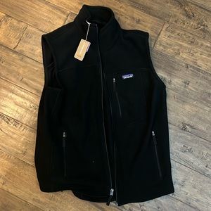 Patagonia Black Vest, Men’s Size Large